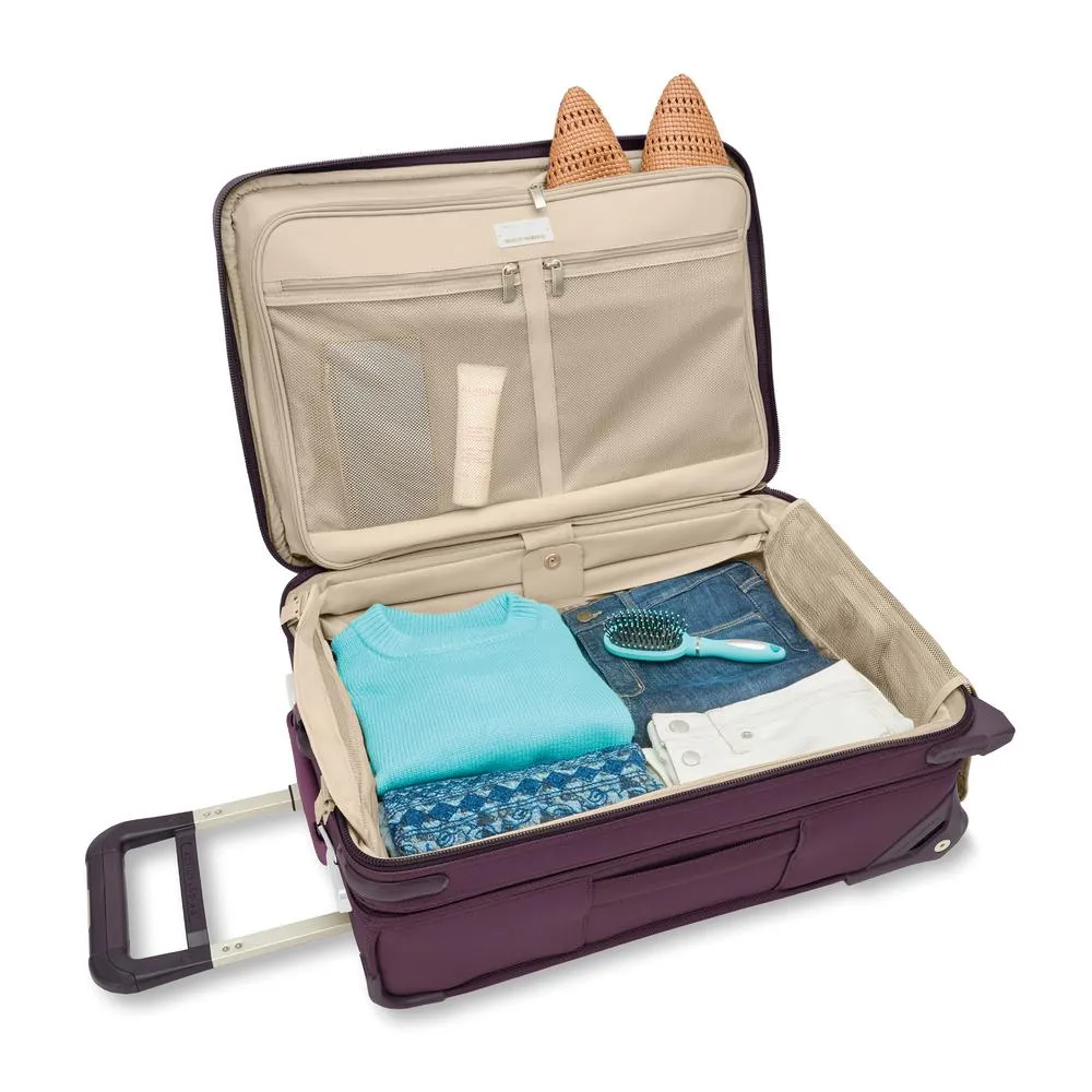 Briggs & Riley Baseline Expandable 22" Essential 2-Wheel Carry On