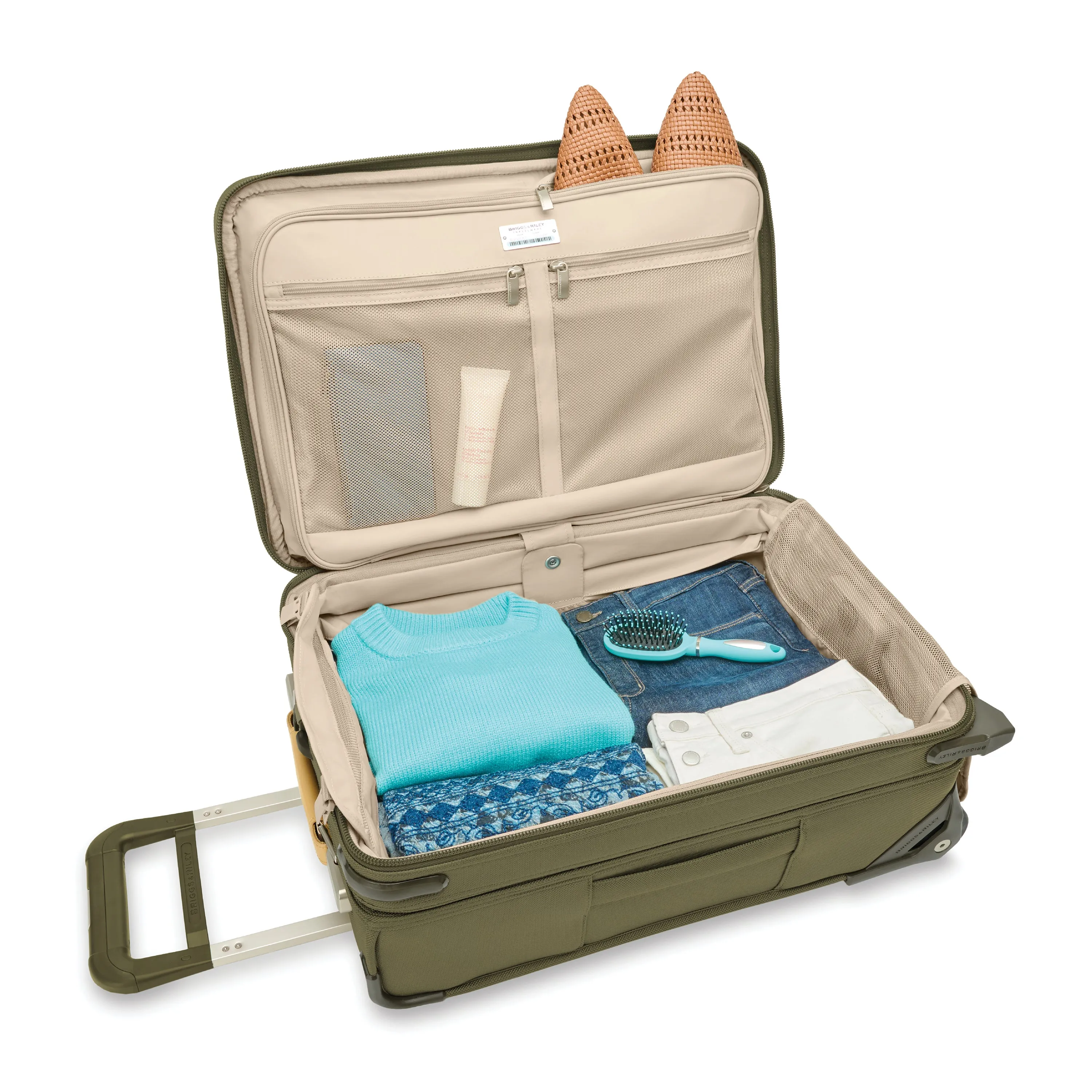 Briggs & Riley Baseline Expandable 22" Essential 2-Wheel Carry On