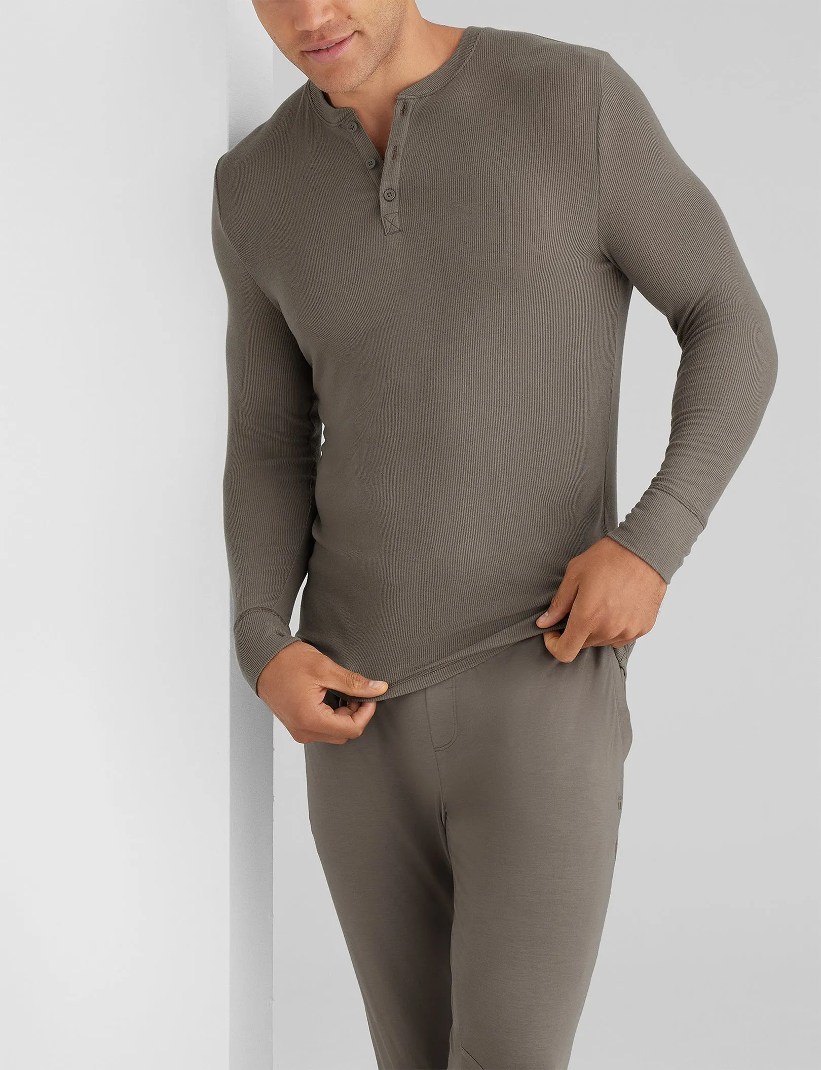 Downtime Henley & Jogger Set