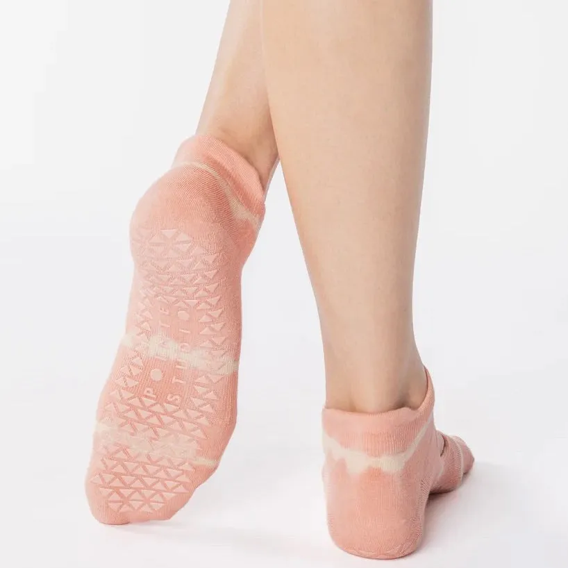 Grip Strap Socks - Shibori Coral (Barre / Pilates)
