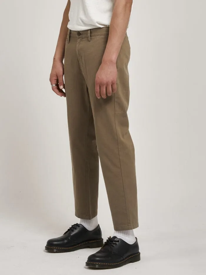 Minimal Thrills Work Chino - Dune