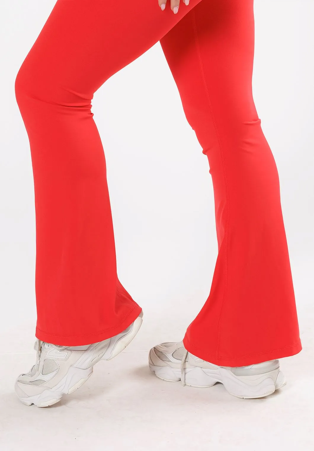 RecStretch™ Original Sculptseam® Plus Essential Flare Legging 31" Fire Sign