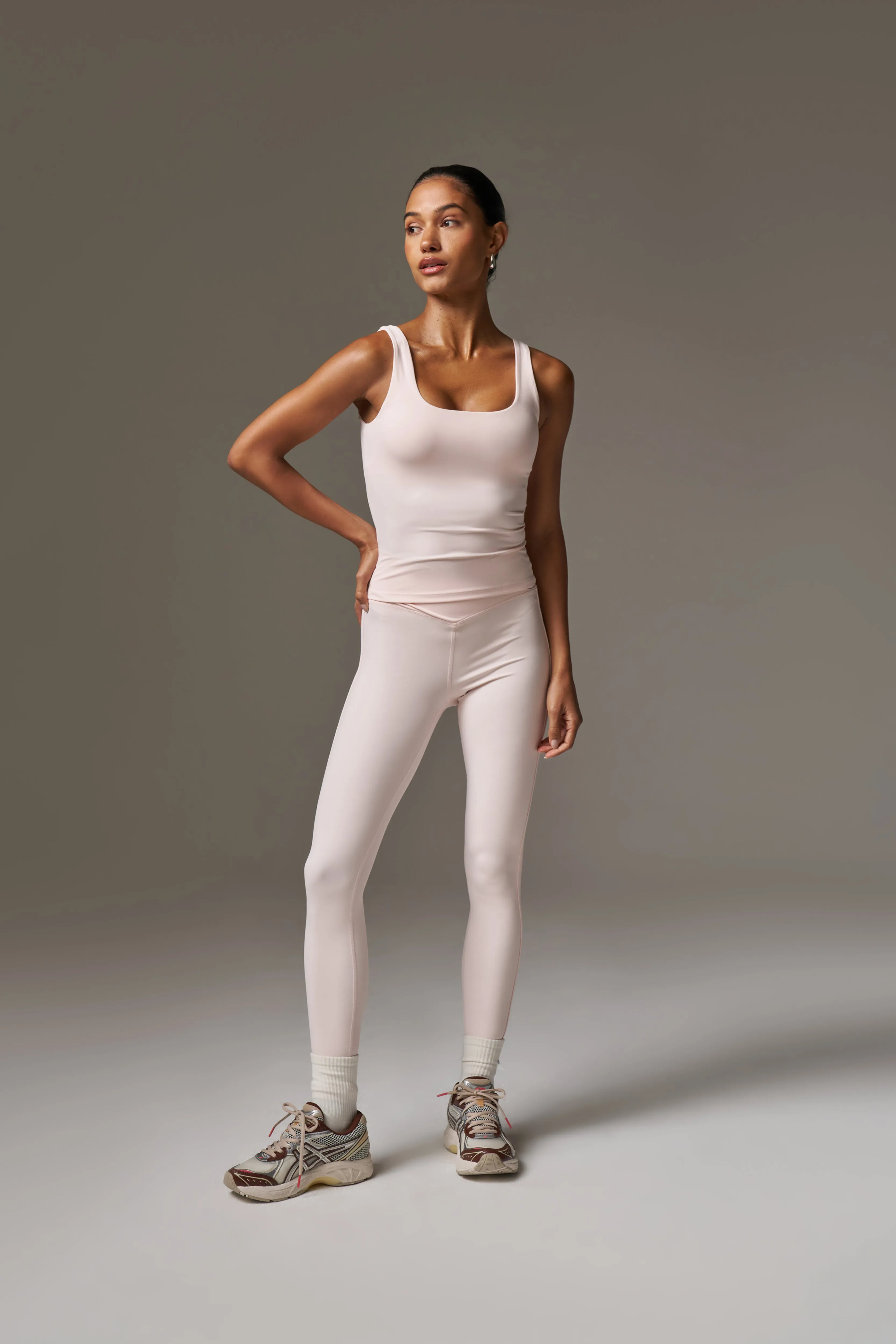 SCULPTING STRETCH CROSSOVER WAISTBAND LEGGINGS - PINK