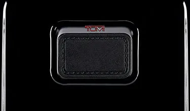 TUMI V4 Short Trip Expandable 4-Wheeled Packing Case