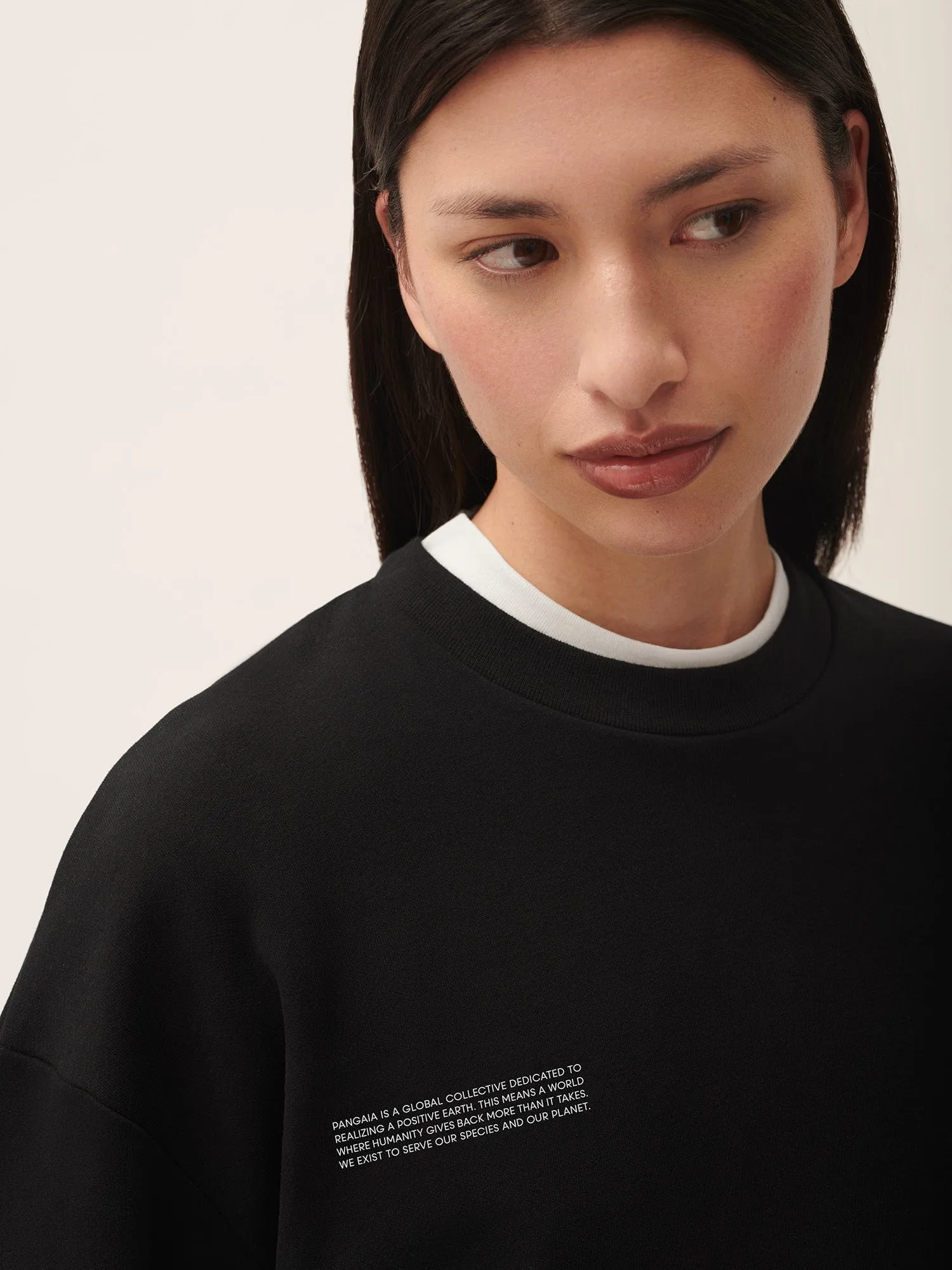 Womens 365 Midweight Sweatshirt—black
