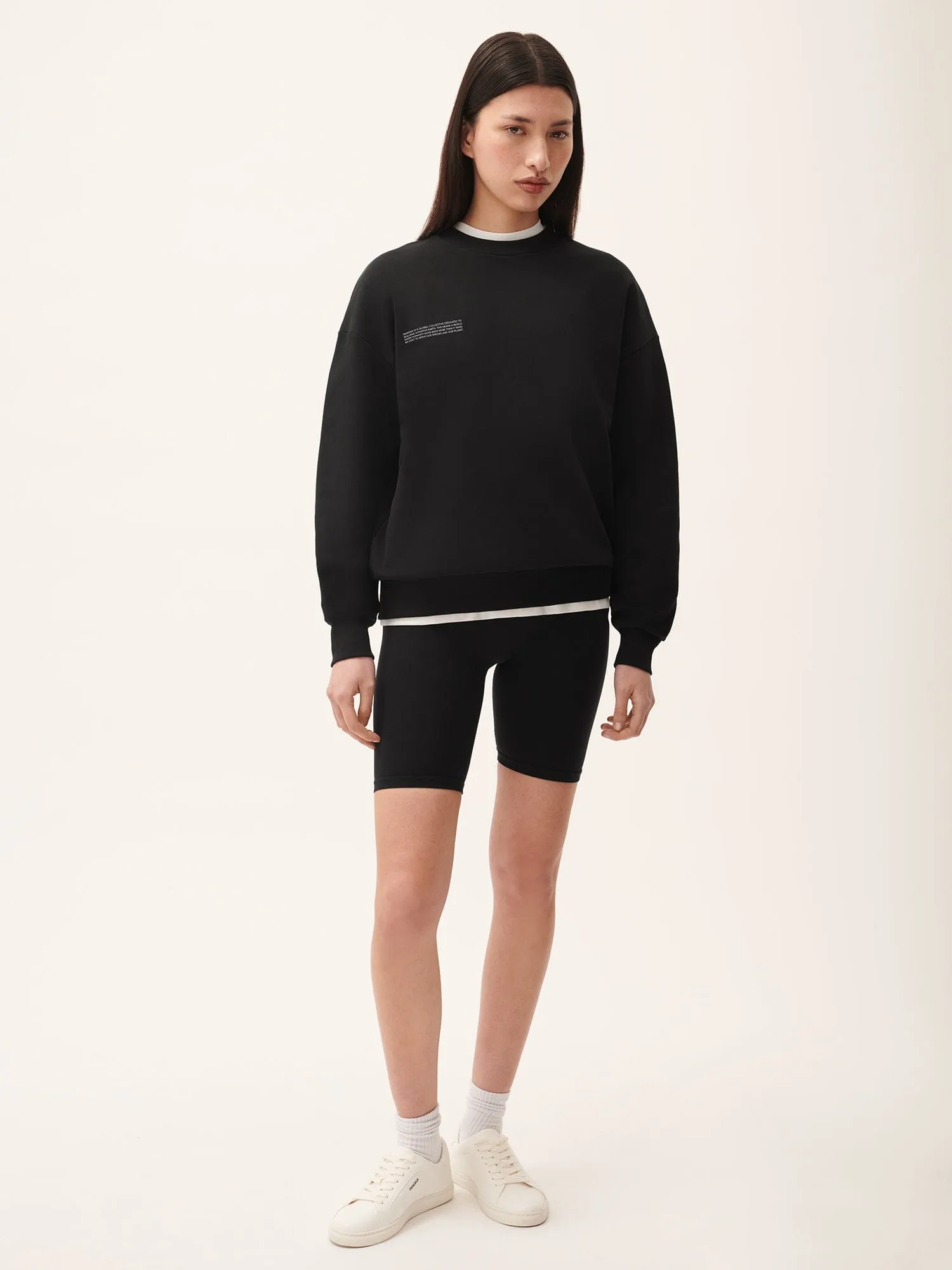 Womens 365 Midweight Sweatshirt—black